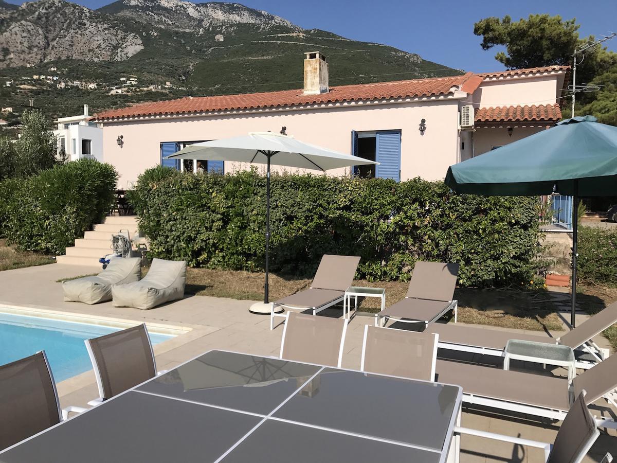 Irimar Retreat Managed By Hilltop Residences Mikrá Mandínia Екстериор снимка